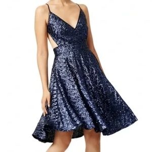 2/50$! 👗 Contrarian Bib Navy Sequin Backless Dress